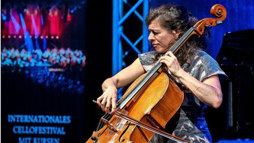 Natalie Clein am Cello. Foto: Jürgen Bach