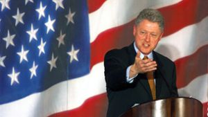 Bill Clinton im Jahr 1999. Der ehemalige US-Präsident musste sich einem Amtsenthebungsverfahren stellen. Foto: AFP