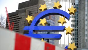 Eurosymbol vor dem ehemaligen EZB-Hauptsitz in Frankfurt Foto: dpa/Uwe Zucchi