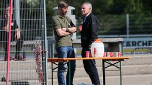 Schwere Zeiten: VfB-Präsident Wolfgang Dietrich (re.), Sportvorstand Thomas Hitzlsperger. Foto: Baumann