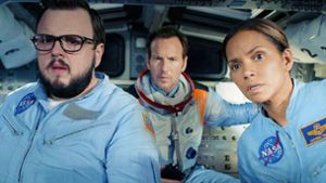 Alles nicht zu fassen: John Bradley-West, Patrick Wilson und Halle Berry (von links) in „Moonfall“ Foto: imago/ZUMA Press