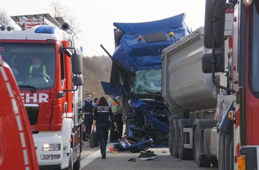 Bei dem Unfall war ein 50-jähriger Lkw-Fahrer ums Leben gekommen. Foto: SDMG/Gress