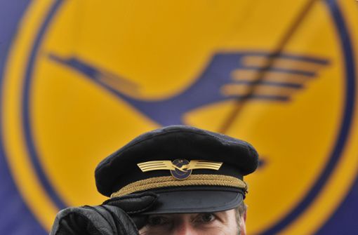 Die Piloten der Lufthansa streiken am Freitag (Symbolbild). Foto: dpa/Boris Roessler