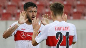 Der VfB Stuttgart legte sich  im ersten Durchgang den Gegner zurecht und spielt die Partie dann recht souverän runter. Nicolas Gonzalez erzielte zwei Treffer. Foto: Baumann