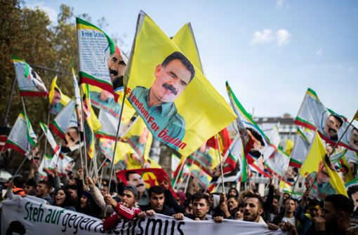 Immer wieder kommt es in Deutschland zu Sympathie-Kundgebungen für die hierzulande verbotene Arbeiterpartei Kurdistans PKK. Foto: dpa