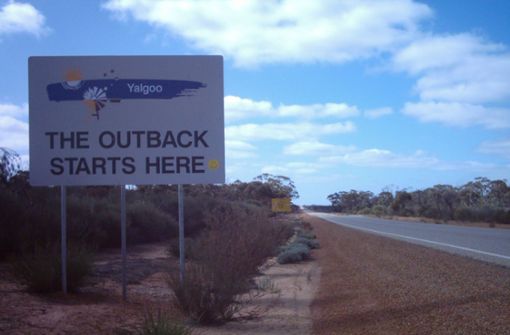 Das Outback umfasst beinahe drei Viertel der Fläche Australiens und erstreckt sich  über das Northern Territory und Western Australia sowie Teile von Queensland, New South Wales und South Australia. Foto: Wikipedia commons/Gnangarra/CC BY-SA 3.0