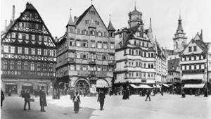 Der Stuttgarter Marktplatz um 1890. Rechts im Bild: das Geschäft von Hermann Kurtz, aus dem Spielwaren Kurtz wurde. Foto: /Stuttgart – History to go