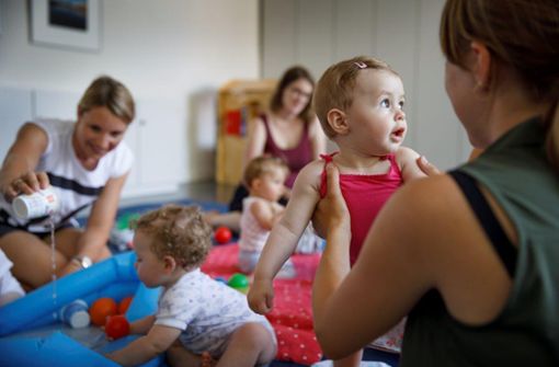 Ein guter Start ins Leben – wie dieser gelingt, darum geht es in vielen Kursen der Familienbildungsstätte Waiblingen. Foto: FBS Waiblingen