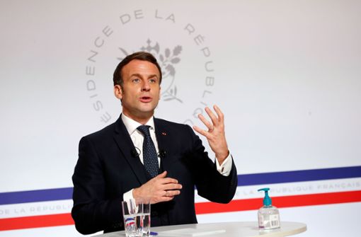 Frankreichs Präsident Emmanuel Macron fährt weiter eine harte Gangart. Foto: dpa/Francois Mori
