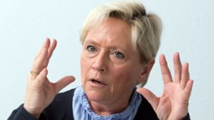 Kultusministerin Susanne Eisenmann will sich mit dem Gutachter über ella beraten. Foto: dpa