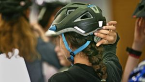Ein Helm kann Leben retten – und muss auch nicht schlecht aussehen. Foto: Ines Rudel