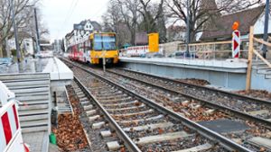 Die Verlängerung des Hochbahnsteigs Uff-Kirchhof ist abgeschlossen. In den kommenden Wochen müssen noch Restarbeiten erledigt werden. Foto: Uli Nagel