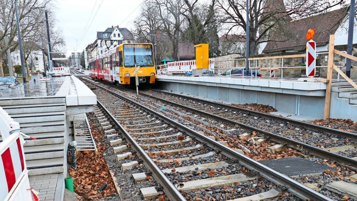 SSB verlängert Hochbahnsteige: Drei  U-1-Haltestellen sind schon umgebaut