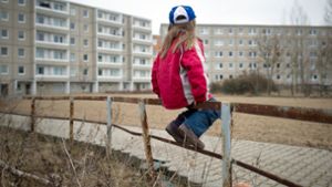 Von Kinderarmut sind in Deutschland mehr Kinder betroffen als bisher angenommen (Symbolbild). Foto: dpa