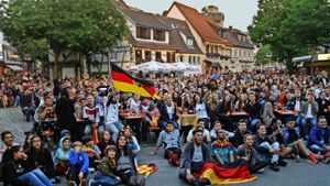 Rund 2000 Zuschauer kamen bei Deutschland-Spielen   auf dem Sindelfinger  Wettbach-Platz zusammen und fieberten mit. Foto: factum/Bach