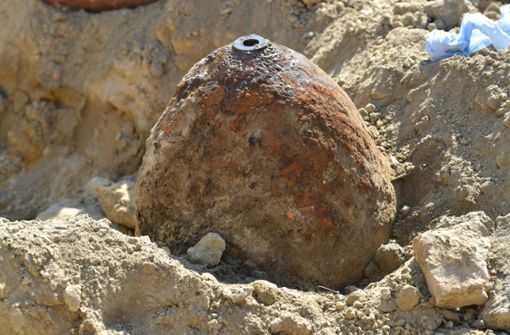 Unter den Funden waren auch 16 Bomben mit einem Mindestgewicht von 50 Kilogramm. (Symbolfoto) Foto: dpa/Uwe Anspach