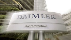 Daimler gerät im Abgas-Skandal zunehmend unter Druck. Foto: dpa