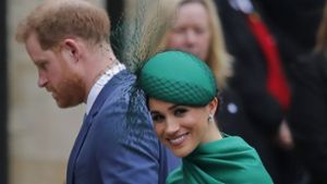 Herzogin Meghan und Prinz Harry bei ihrem letzten öffentlichen Auftritt als „A-Royals“. Foto: AP/Frank Augstein