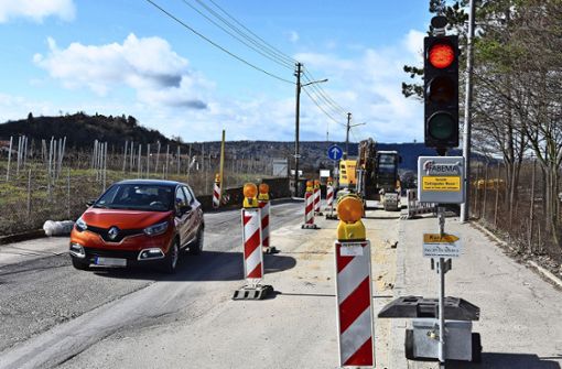 Die Fahrbahn der Württembergstraße wird im April  erneuert. Dazu wird die Fahrbahn nur halbseitig gesperrt. Foto: Mathias Kuhn