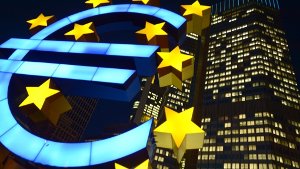 Die Europäische Zentralbank darf grundsätzlich Staatsanleihen kaufen. Foto: dpa