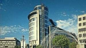 Blick auf die Zentrale der Volksbank Stuttgart. Im Sommer machte man hier stolz die Fusionspläne öffentlich. Foto: privat