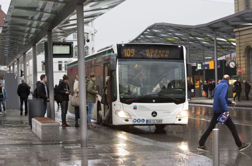 Seit Juli vergangenen Jahres bedient die Calwer Busfirma Rexer in Esslingen acht normale und zwei Nachtlinien. Foto: Horst Rudel/Archiv