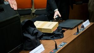 Nach einem kurzen Verhandlungstag am Donnerstag hat sich der NSU-Prozess auf den 12. Januar vertagt. (Archivfoto) Foto: Getty Images Europe