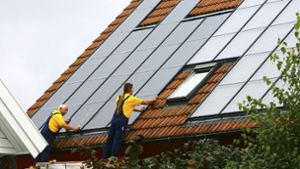 Mit Fotovoltaikanlagen lässt sich Strom auf Dächern produzieren Foto: dpa-Zentralbild
