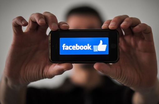 Facebook profitiert von den Daten seiner Nutzer – und bekommt jetzt Grenzen aufgezeigt. Foto: AFP