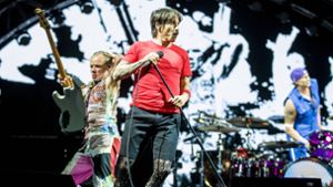 Die Red Hot Chili Peppers 2018, noch ohne John Frusciante (von links): Flea, Anthony Kiedis, Chad Smith Foto: imago/Fotoarena/Emerson Santos