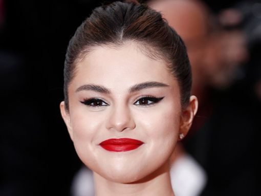 Schauspielerin und Sängerin Selena Gomez ist wieder glücklich. Foto: Andrea Raffin/Shutterstock