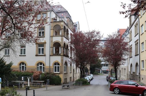 In West sind die Wohnungen zwar nicht viel größer als im Stuttgartschnitt. Aber es wohnen weniger Menschen darin. Foto: Archiv/Georg Friedel