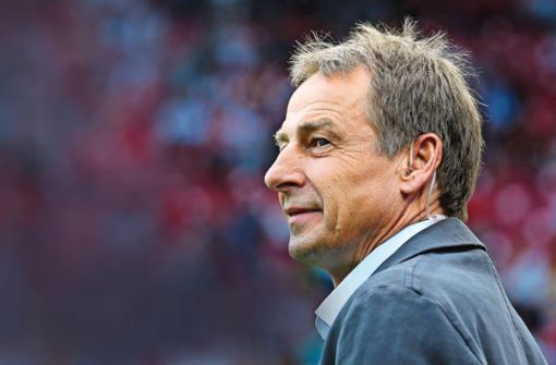 Jürgen Klinsmann liebäugelt mit einem Engagement beim VfB Stuttgart. Foto: Baumann