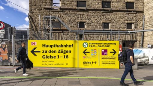 Ja, wo laufen sie denn? Auch 2024 kommen auf S-Bahnfahrgäste zahlreiche Einschränkungen zu. Foto: Imago/Arnulf / Hettrich