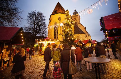 Auf den Weihnachtsmärkten in den Orten rund um Esslingen, wie zum Beispiel in Nürtingen,  herrscht weniger Trubel. Foto: InesRudel
