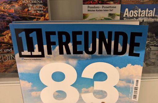 Das Fußballmagazin „11 Freunde“ gehört künftig zur Spiegel-Verlagsgruppe (Archivfoto). Foto: IMAGO/Manfred Segerer/IMAGO/Manfred Segerer
