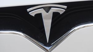 US-Elektroautobauer Tesla ruft 53.000 Autos in die Werkstätten. Foto: AFP