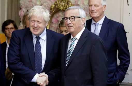 Boris Johnson (links) und Jean-Claude Juncker bei ihrem Treffen in Luxemburg. Foto: AP/Olivier Matthys
