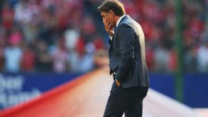 Bruno Labbadia muss sich nach dem Spiel zwischen dem Hamburger SV und dem FC Bayern München einen neuen Posten suchen. Foto: Getty