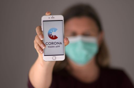 Die Corona-Warn-App ist seit Dienstag verfügbar. Foto: MIS/Bernd Feil/M.i.S.