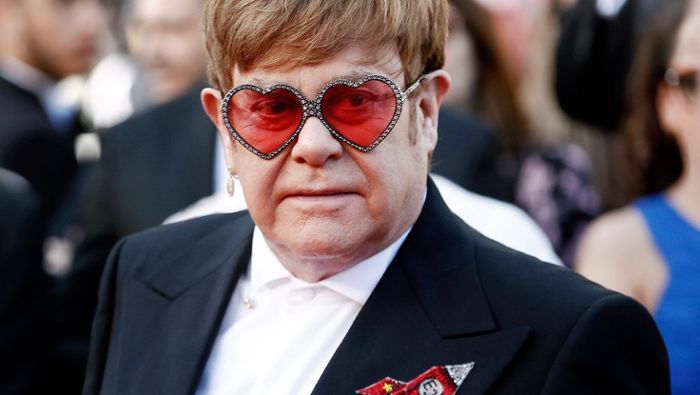 Elton John bedankt sich bei seiner Crew