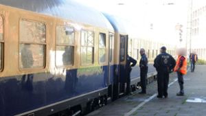 Die Polizei hatte den Zug durchsucht, nachdem die Eltern des Opfers sie alarmiert hatten. Foto: dpa