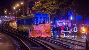 Am Donnerstagabend ereignete sich ein tödlicher Unfall in Stuttgart-Bad Cannstatt. Foto: 7aktuell.de/Simon Adomat