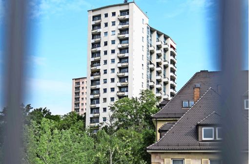 Nicht nur in Hochhäusern des Großanbieters Vonovia werden immer häufiger günstige Wohnungen in teure umgewandelt. Foto: Lichtgut/Max Kovalenko
